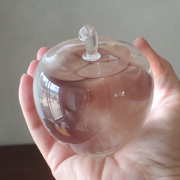 Optic Crystal Apple with Podium with Rout Base in Original Box NIB Teacher Award - Picture 6 of 13